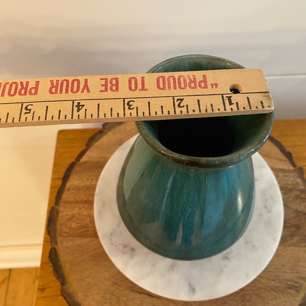 Mid Century Modern Blue Mountain Pottery Mid Size Ceramic Vase Drip Glaze - Picture 9 of 12